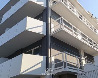 images/terrazze-hotel-lignano-sabbiadoro/lavoro-terrazze-lignano/04-hotel-durante-carpenteria-lignano-sabbiadoro-terrazze.jpg